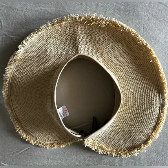 Beige Fringed Straw Sun Visor - Picture 6 of 7